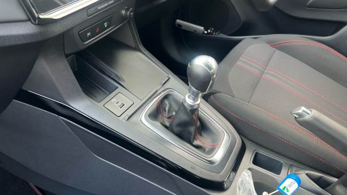 Ford Puma 1.0 EcoBoost Hybrid mHEV ST-Line 5dr Petrol Hatchback - Image 13